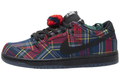 Nike SB x Nardwuar Dunk Low 'Tartan' II1493-600 | Curiosity Track