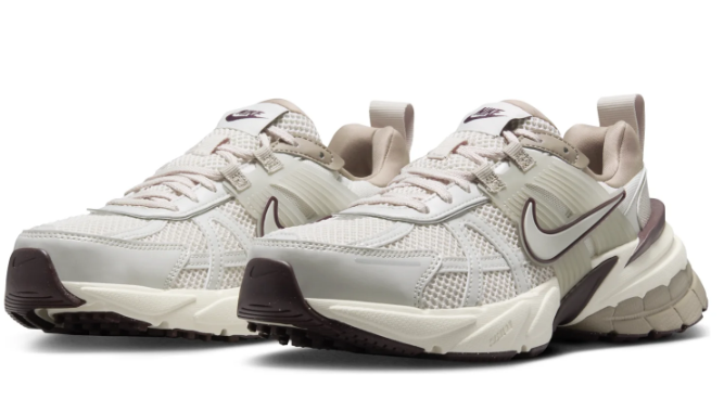 Nike V2K Run Women's 'Dune Reverie' | Khaki Bone FD0736-103