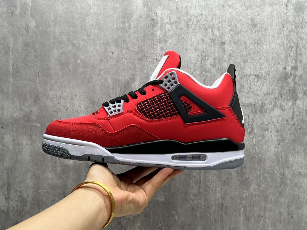 Air Jordan 4 Retro Bulls | Overtime Edit