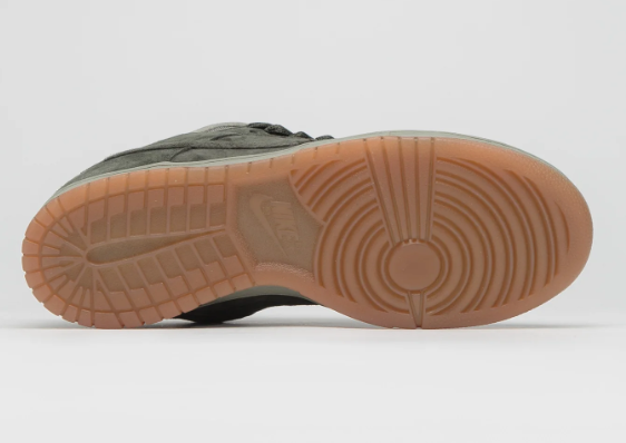Nike SB Dunk Low Pro B 'Sequoia/Sequoia/Light Army/White' | Woodland Register