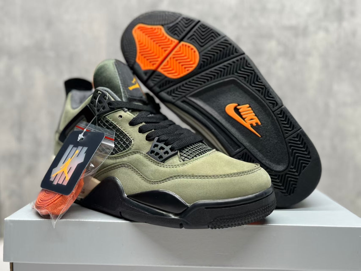 Air Jordan 4 Retro Silk Green Sneakers | Verdant Interlude