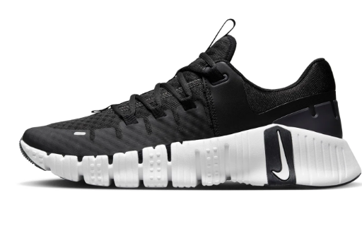 Nike Men's Free Metcon 5 'Black/White' | Monochrome Intent