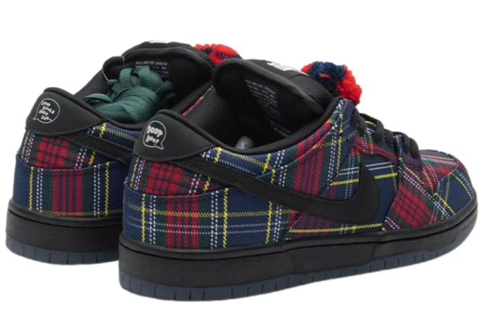 Nike SB x Nardwuar Dunk Low 'Tartan' II1493-600 | Curiosity Track