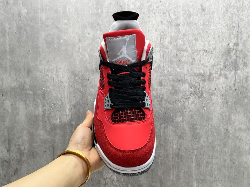 Air Jordan 4 Retro Bulls | Overtime Edit