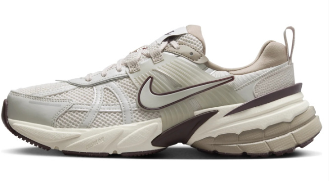 Nike V2K Run Women's 'Dune Reverie' | Khaki Bone FD0736-103