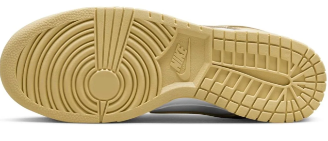 Nike Dunk Low 'Team Gold' | Golden Interval | DV0833-100