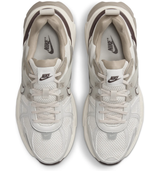 Nike V2K Run Women's 'Dune Reverie' | Khaki Bone FD0736-103